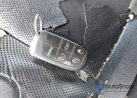 2013 Chrysler 300 C из США, поврежденный, VIN 2C3CCAET8DH650097